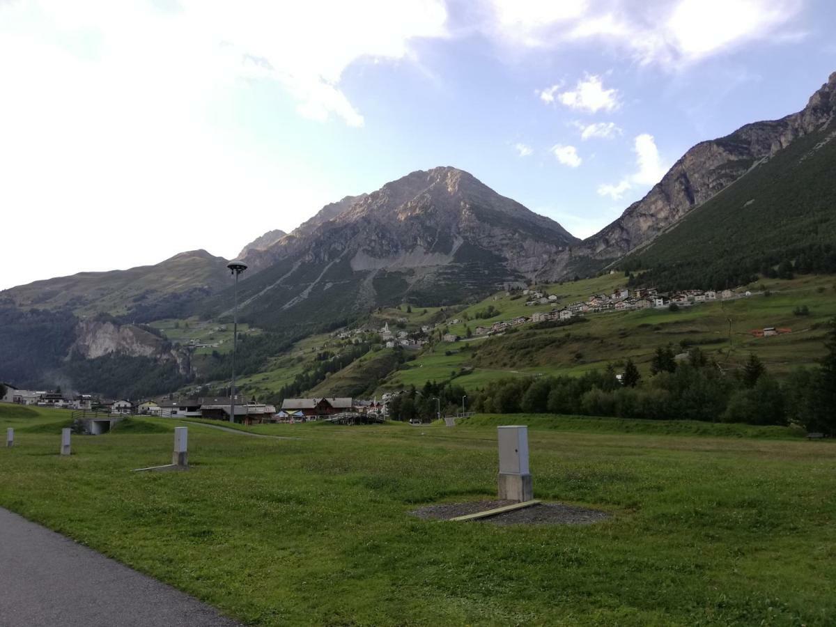 Residence Raethia Tra Bormio E Livigno Pradelle Exterior photo